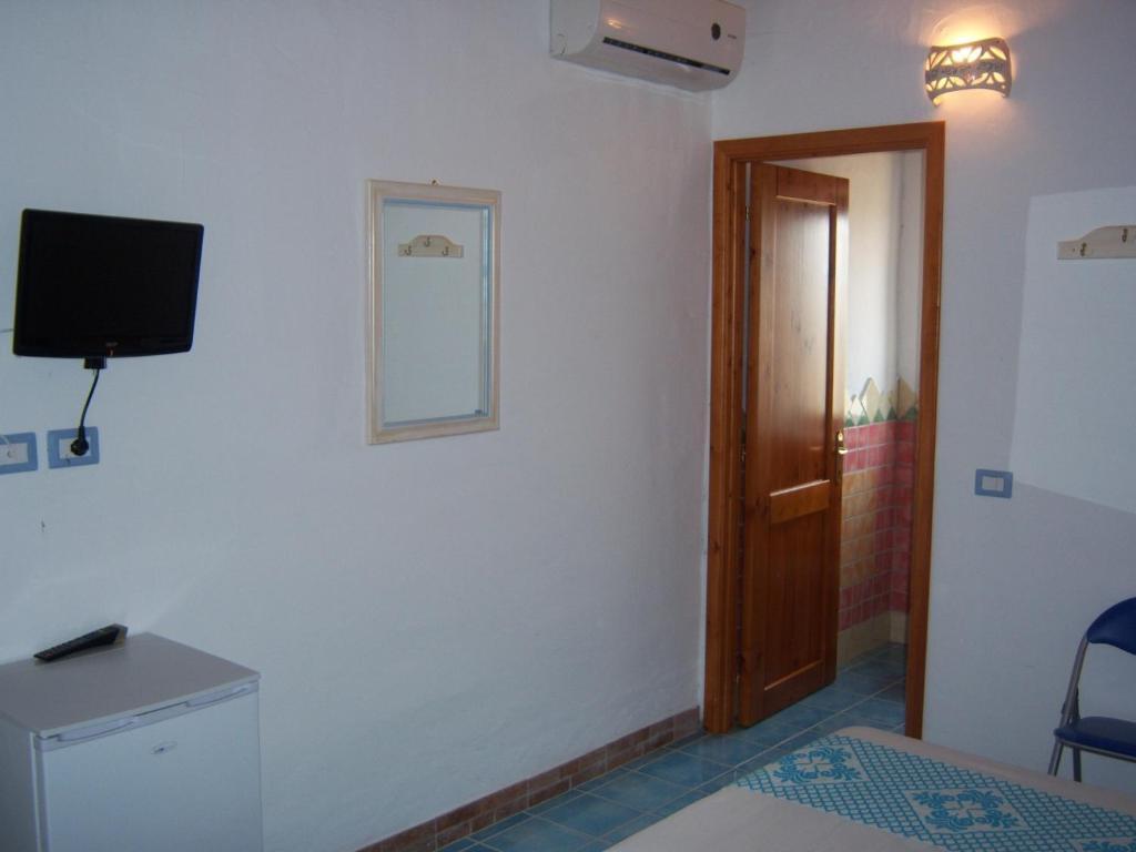 Agriturismo Irghitula Posada  Quarto foto